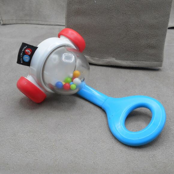 Fisher Price 2016 Mini Corn Popper Baby Rattle DFP43 - Picture 2 of 5